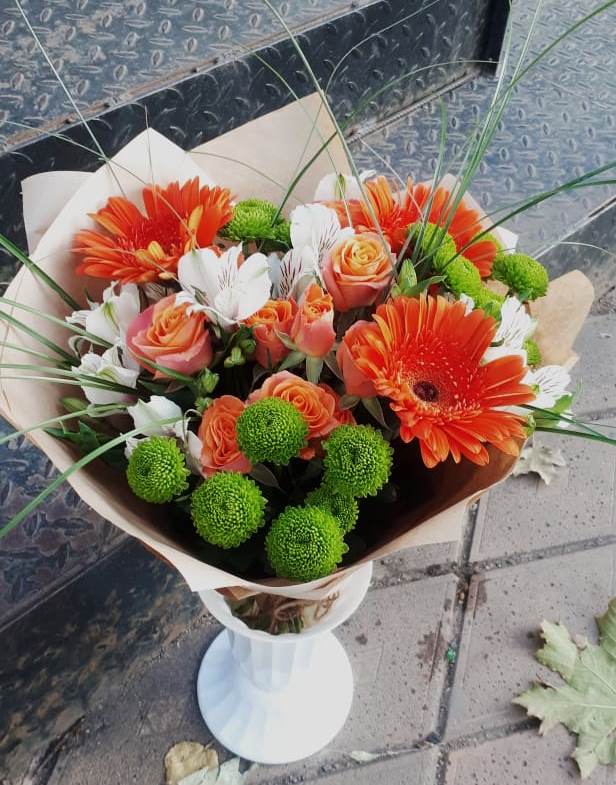 Букет цветов из: Герберы, Хризантемы, Альстромерии и Розы в Черемшан