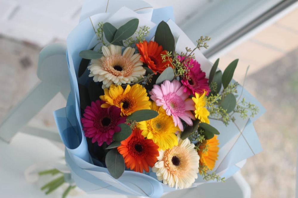 Букет цветов из: Герберы в Черемшан