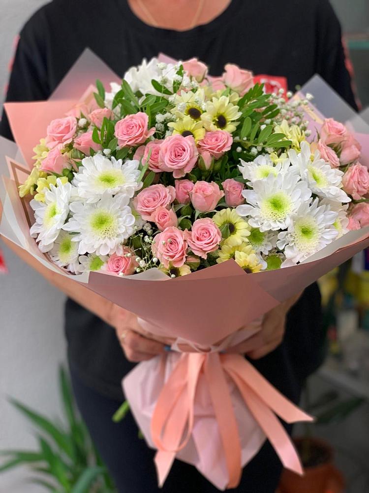 Букет цветов из: Розы и Хризантемы в Черемшан