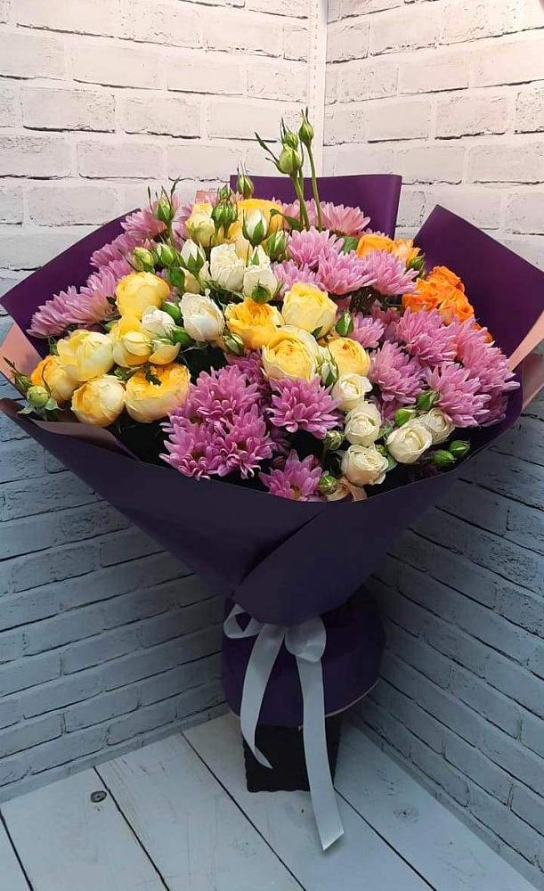 Букет цветов из: Хризантемы и Розы в Черемшан