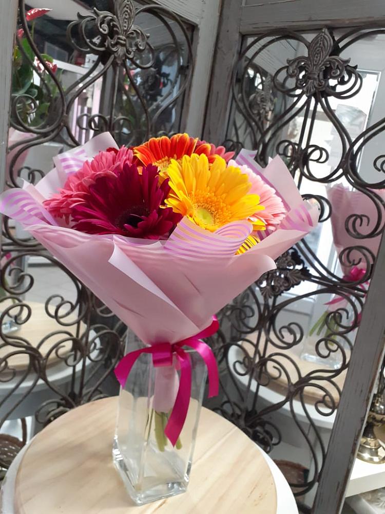 Букет цветов из: Герберы в Черемшан