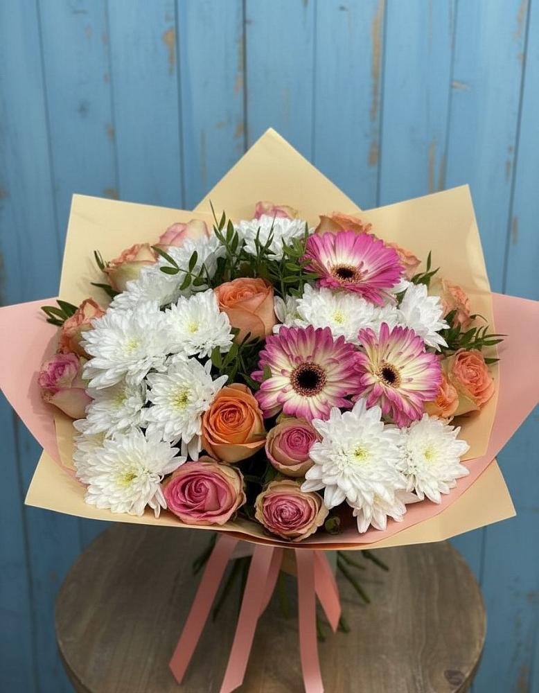 Букет цветов из: Розы, Герберы и Хризантемы в Черемшан