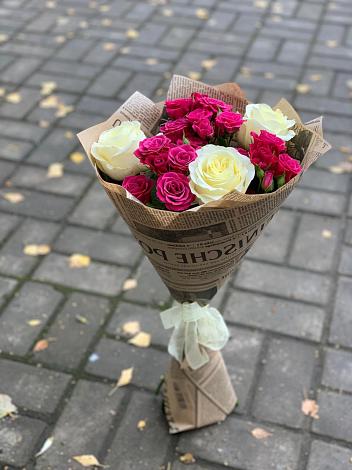 Букет цветов из: Розы в Черемшан