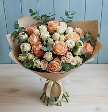 Букет цветов из:  Альстромерии и Розы в Черемшан